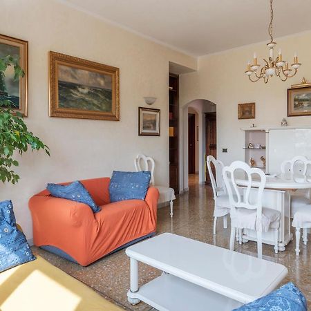 Monteverde Roomy Apartment Sun And Flowers Rome Exterior photo