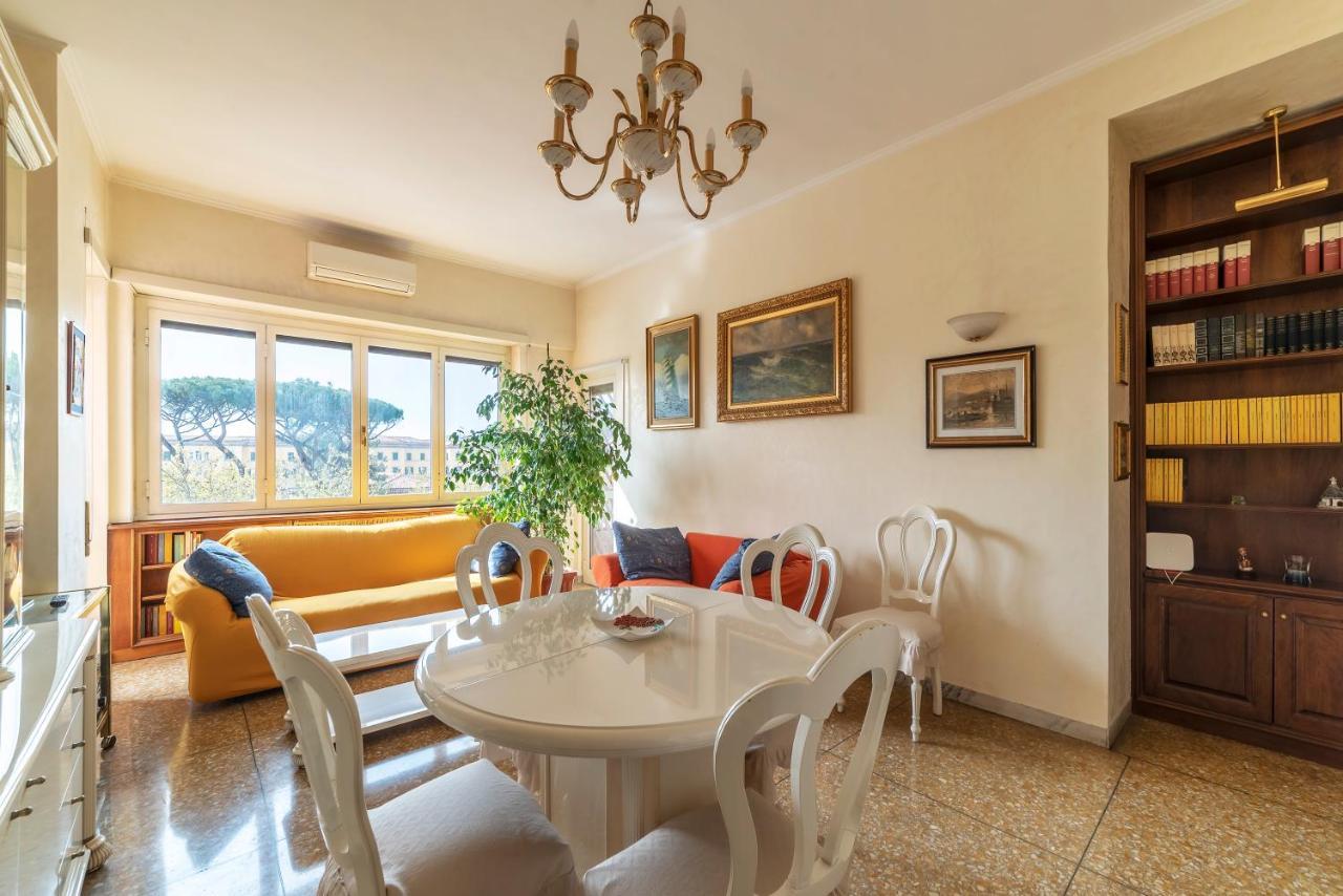 Monteverde Roomy Apartment Sun And Flowers Rome Exterior photo